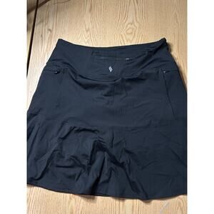B5 New Women’s Satiny Skort with Inside Shorts Zippered Pockets Black size Large